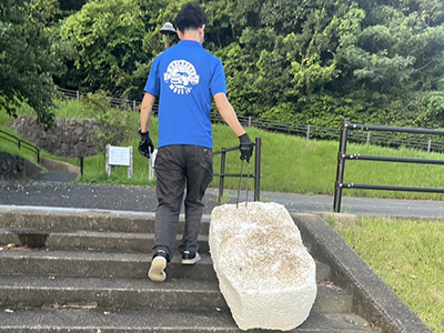 清掃活動の様子